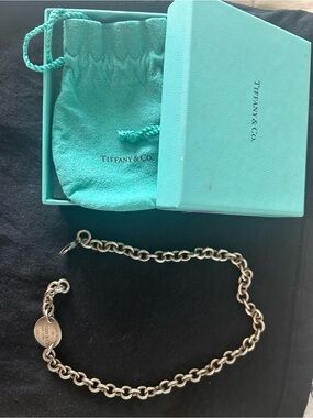 Tiffany & Co. Vintage oval choker necklace